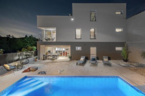 Villa San for 6 persons in Medulin with fitness and only 2 km from the beach with sea view